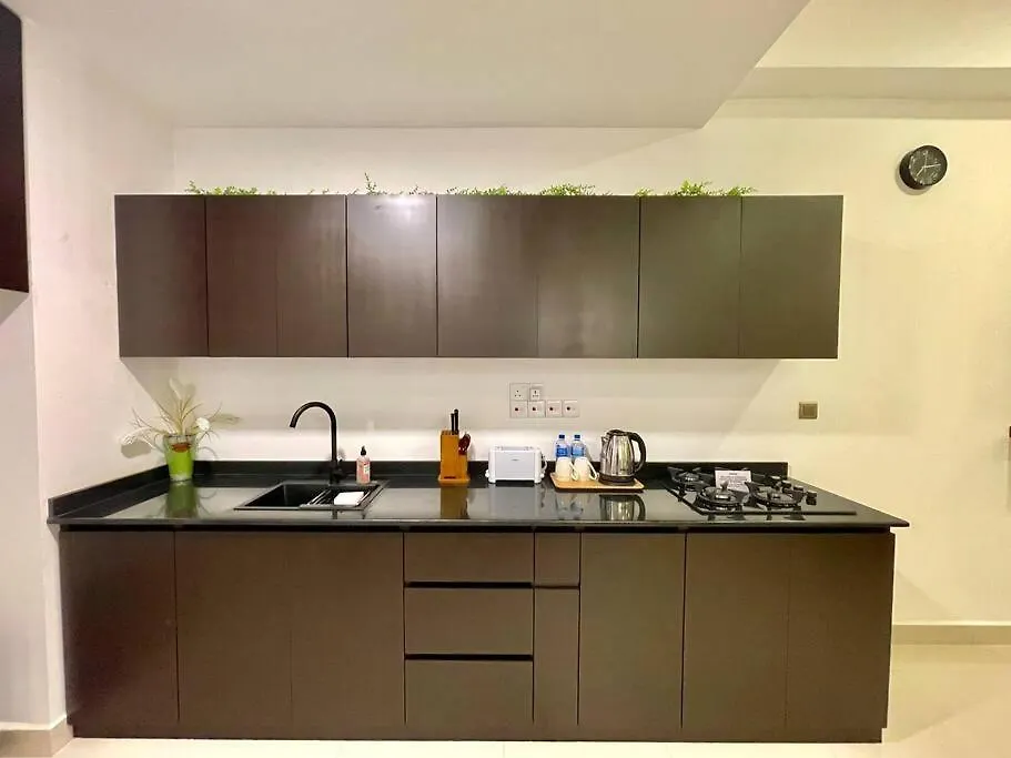 Seascape Retreat Studio 2 Negombo Apartment